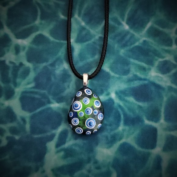 Hand Painted Dot Art Pendant,Blue Sapphire and White spheres multicolored - Picture 13 of 15